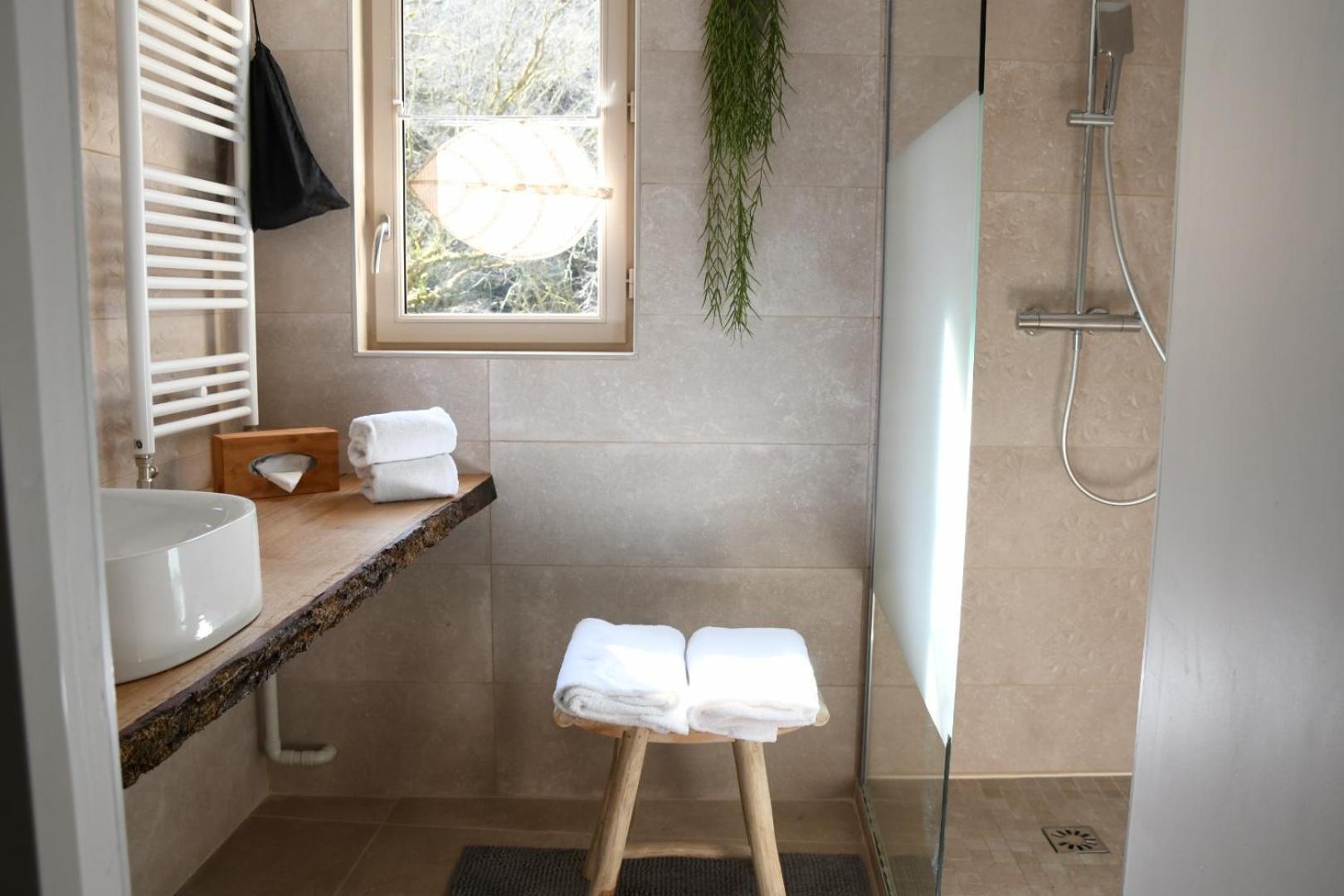 Le Moulin Des Ruats Hotel Avallon Ngoại thất bức ảnh